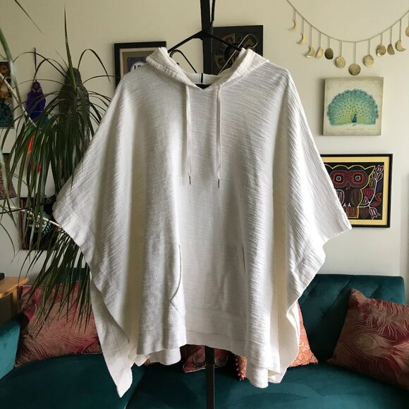 Liz Claiborne Tops - LIZ CLAIBORNE Weekend size XL Textured Cotton White Hooded Oversized Poncho